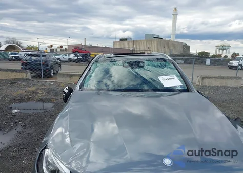 2016 Mercedes-Benz Glc 300 4Matic из США, поврежденный, VIN WDC0G4KB3GF019032